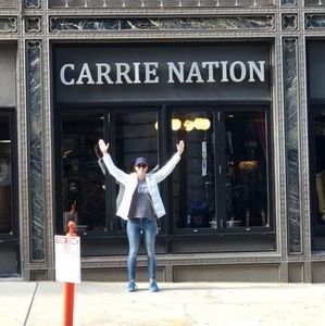 Meet your Posher, Carrie